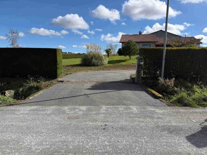 Chemin d'accès goudronné Samatan
