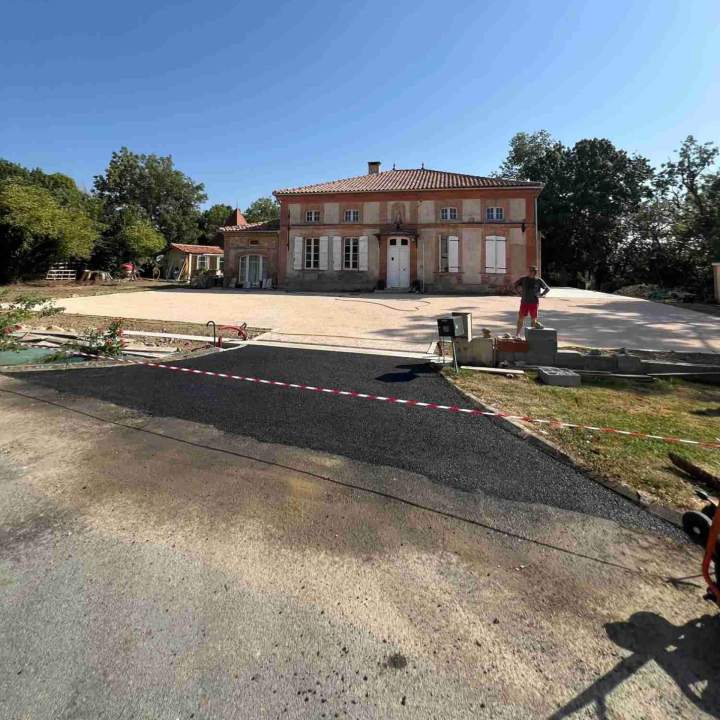 Allée empierrement Auch